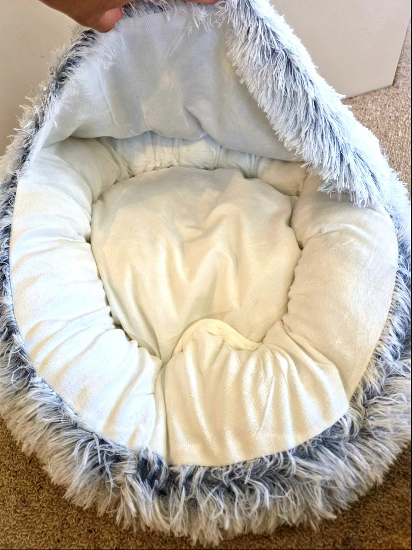 Semi-Enclosed Plush Cats Bed