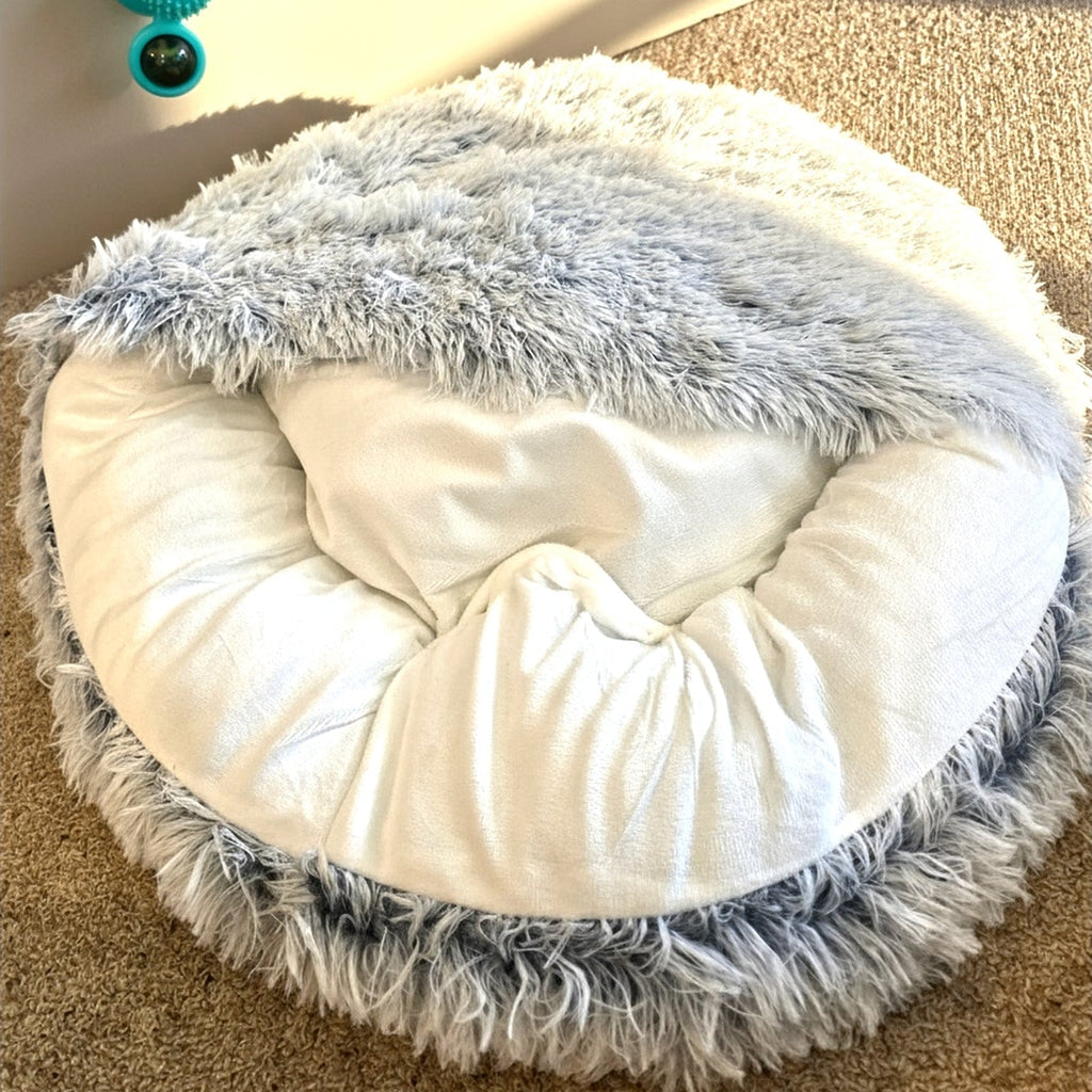 Semi-Enclosed Plush Cats Bed